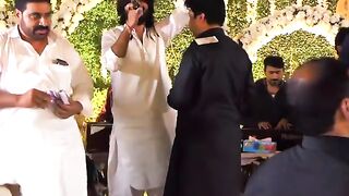 sR video song