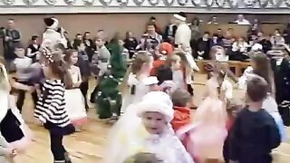 Новогодний праздник для детей