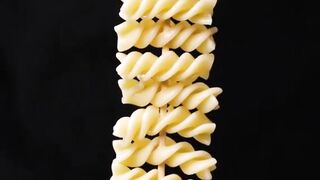 Creative cheese pasta cooking