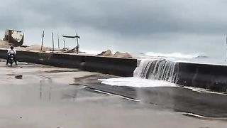 Sea waves in june and jully