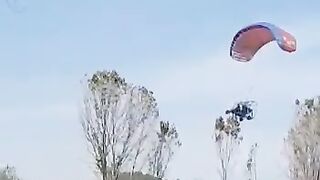 Paragliding