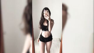 hot girls tik tok