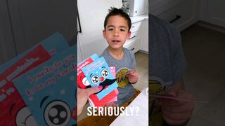 HOW A 9 YEAR OLD BOY DOES VALENTINES ???????? ????  ????