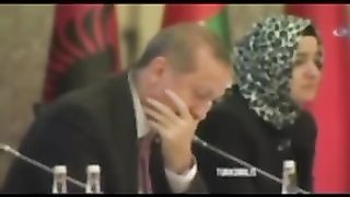 Эрдоган плачет