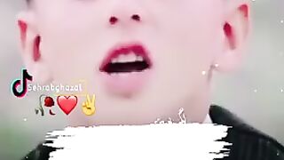 د مور نمبر نه دی مسکال وکړه