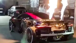 SUPER CAR