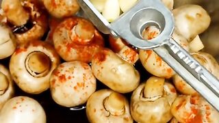 Шашлыки из шампиньонов