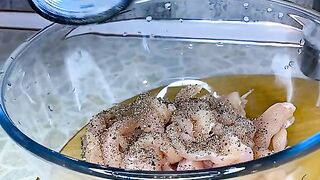 Курица в кисло - сладком соусе