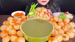 ASMR eating spicy golgapy (Pani puri) with lots of green chilis