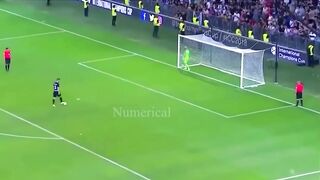 Rarest moment in Football ???? (MUST WATCH)