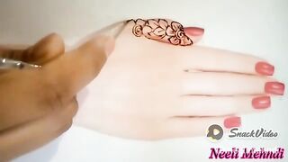 Simple back hand mehndi design 2023