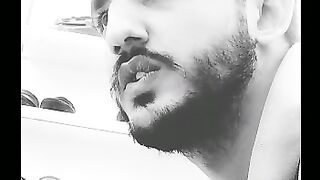 جنہاں نظراں وچوں حیا مکے انہاں نال گھوما کے رکھیا کر