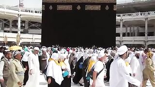 Allah hum sub k naseeb main ye din atta farmae