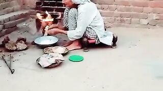 ماں تیری بہت یاد آتی ہے !