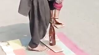 اس لڑکی کا فن دیکھو