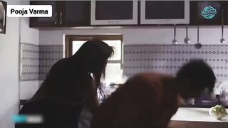 Romantic Video Full