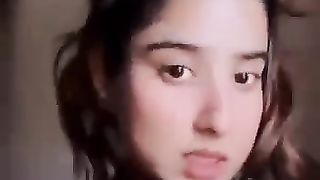Hot Beautiful Queen