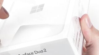 Unboxing the Microsoft's Surface Duo 2