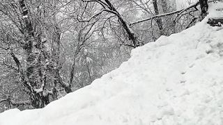 Heavy snow fall in kashmir#snow#shirts