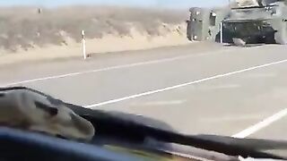 Машина с гражданскими попала под обстрел,жертв нет!(нецензурная лексика)