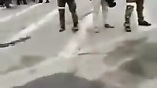 Як Херсон гуманітарку російську приймає