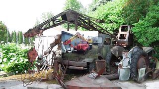 Retro car crane LAZ-690