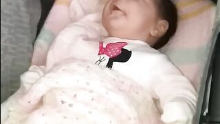 minha linda pricesa tentendo falar com a mamae