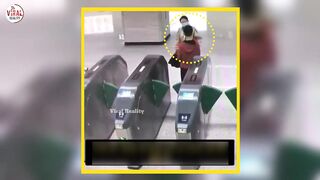 China Ky Metro Station Sy Maa Betay Ki Viral Video  Viral Reality