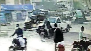 Na- insafi ki Inteha Hogai hain | Police hit biker