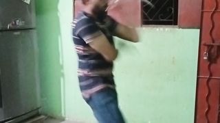 Karate krta hue Raza bhai