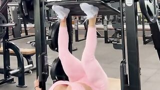 cute girl bodybuilding workout shorts _cupid_- shorts beautiful, febspot shorts, febspot videos, beautiful girls, beautiful woman, gym fitness, gym,