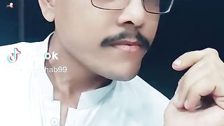 Kisi ko bhi kisi ki Yad Na Aaye Jo Ghut Mare