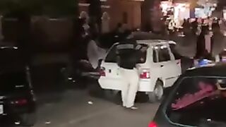 Car needs way ????