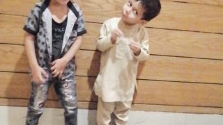 Sister and brother enjoy krty huy