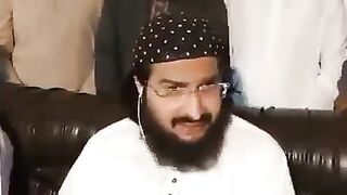 یہ پھندے کچھ نہیں کہتے  سمندر کچھ نہیں کہتے