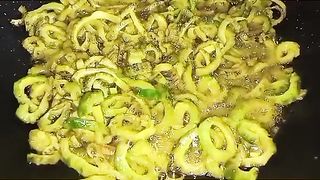 Aaloo karely yummy ????