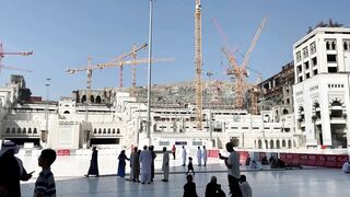 Labaik Allahuma Labaik Labaik La Sharika Laka Labbaik.