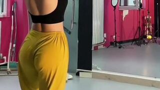 Tik Tok dance