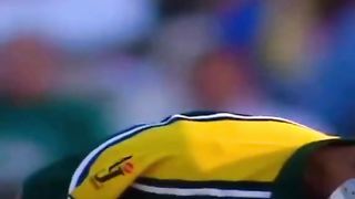 Shoaib akhtar vs Brett Lee