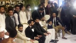 Hassan tu ni theek ho ga kabhi