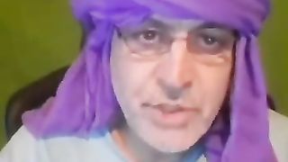 جزائري يشرك بالله لاحول ولاقوة الا بالله نعلت الله عليك