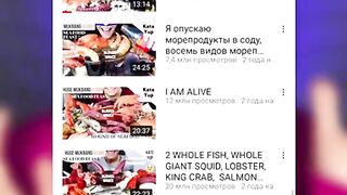 Её застявли есть много еды