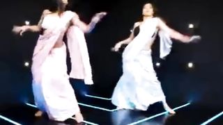 Tip tip barsa pani very beautiful dance