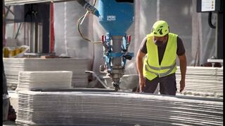 Ingenious Construction Workers