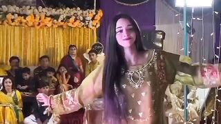 Mera Dil Ye Pukaare Aaja#Viral#Dance