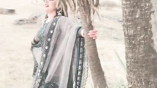 Teri Ankhon Ka Indaz Kahta Hai #clicktoads To