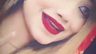 I need money ????  sb  bhol gy  ham ko