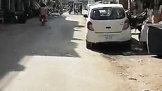 Okara SabZi Mandi k sath petrol wali Gali Main haji faqeer supray senter ki video