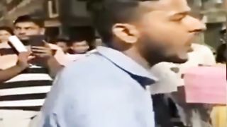 مَنْ سَبَّ نَبِيََّا فَاقْتُلُوْه.. )