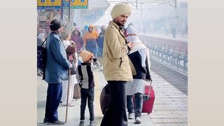 Punjabi songs satues